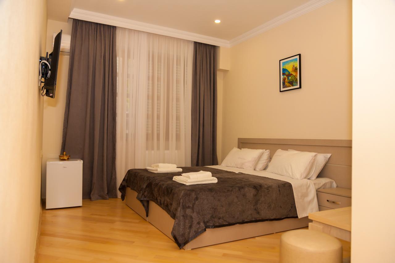 Holiday Rooms Tbilisi Exterior photo